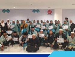 Puluhan Jamaah Umrah Indramayu Tiba Di Tanah Air