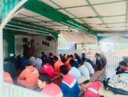 FUNGSI FINANCE PT PERTAMINA PATRA NIAGA REFINERY UNIT VI BALONGAN AJAK RATUSAN ANAK YATIM BERBUKA PUASA