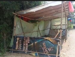 SEPEKAN JELANG LEBARAN, WARUNG DADAKAN MULAI DIDIRIKAN DISEPANJANG JALUR PANTURA KARAWANG HINGGA CIREBON