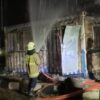 UNRAS DI JALAN CIKAPAYANG KOTA BANDUNG, POS POLISI DAN VIDEOTRON DIBAKAR 