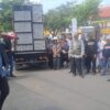 KELUARGA KORBAN BERUNJUKRASA DESAK HAKIM VONIS MATI PEMBUNUH SATU KELUARGA DI INDRAMAYU