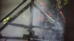 TUNGKU LUPA DIPADAMKAN, DAPUR RUMAH WARGA DI SEDONG CIREBON HANGUS TERBAKAR 