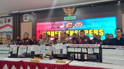 SATRESNARKOBA POLRESTA CIREBON AMANKAN 34 TETSANGKA KASUS NARKOBA DAN OBAT ILEGAL