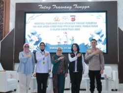 MENTERI PPPA KUNJUNGI POLRES INDRAMAYU BAHAS PENANGANAN KEKERASAN PADA PEREMPUAN DAN ANAK